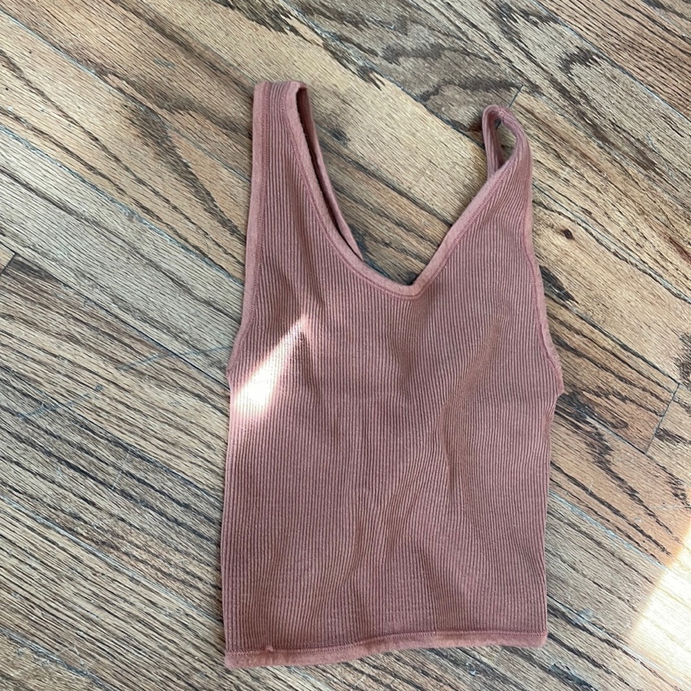 Urban Outfitters coral crop top. XS